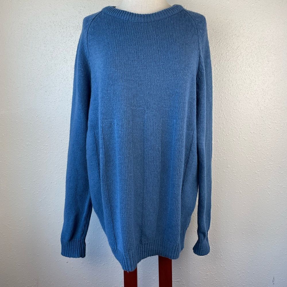 2022 Pure Wool Crew Neck Sweater Size L EUC